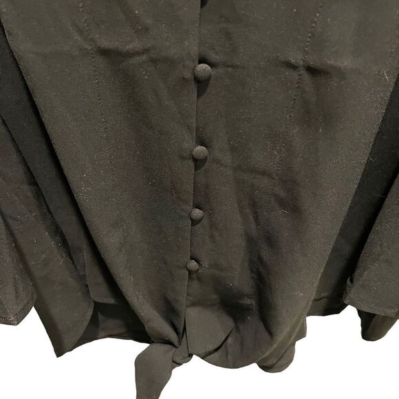 Black v-neck button front with tie waist and bell sleeves blouse women’s size L - Picture 2 of 7